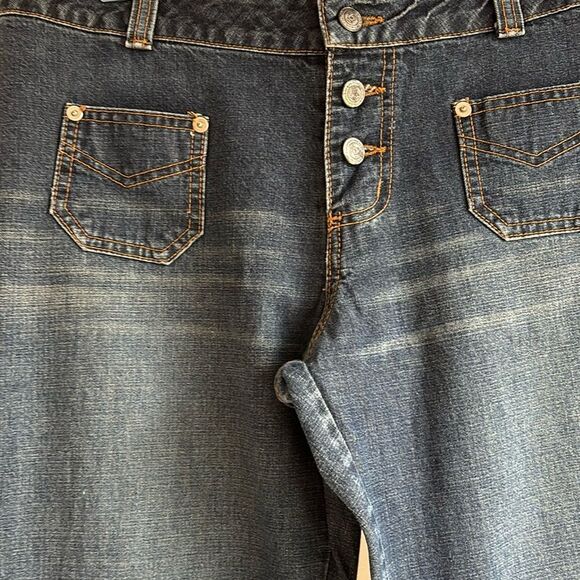 BDG Jeans Low Rise Button Fly Flare dark wash festival hippie size 11 vintage - Picture 6 of 10
